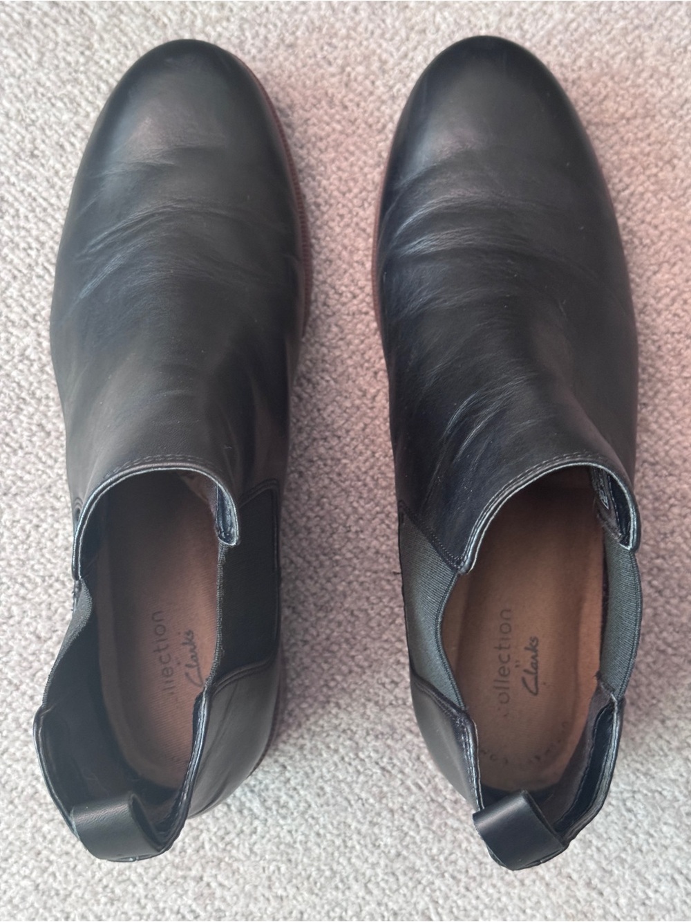Clarks Women’s Black Leather Chukka Boots US7